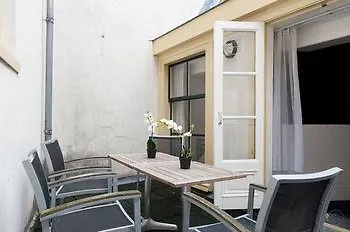 ホテル Monnikenstraat *
